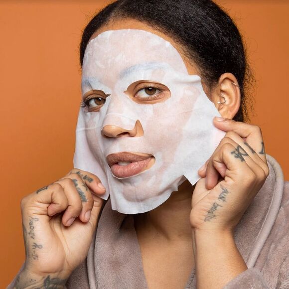 Purlisse GREEN TEA + VITAMIN C BRIGHTENING SHEET MASK - Picture 1 of 5